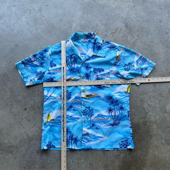 VINTAGE 60S HAWAIIAN SHIRT LARGE BLUE DOLPHIN - Picture 4 of 5